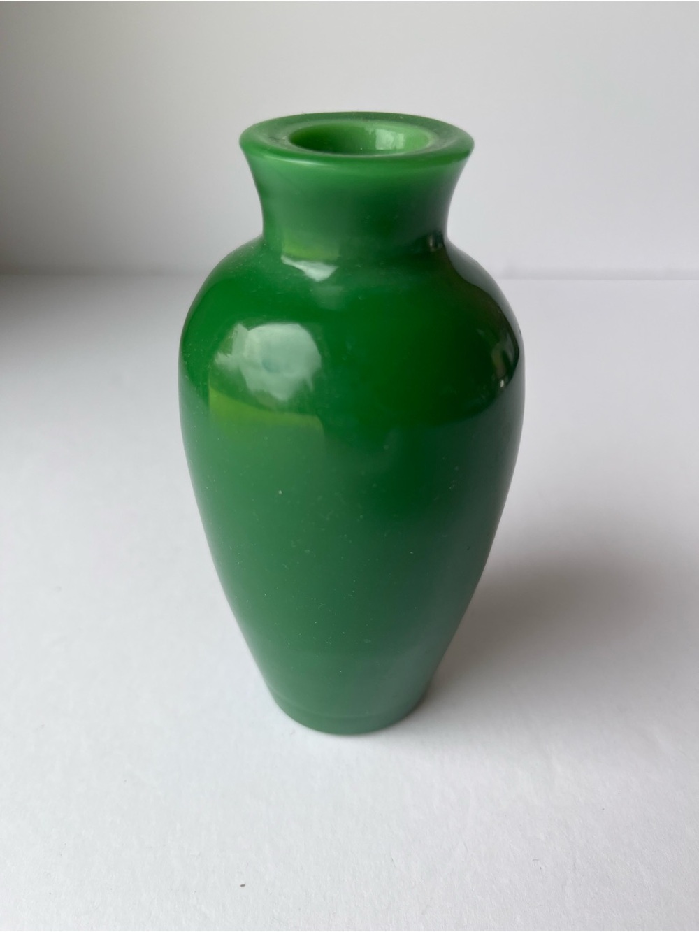 Vintage Green Mini Bud Vase - Picture 1 of 6